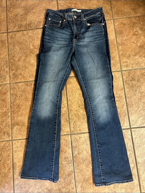 Levi's 725 High-Rise Flare Jeans Boot Cut Blue Jeans